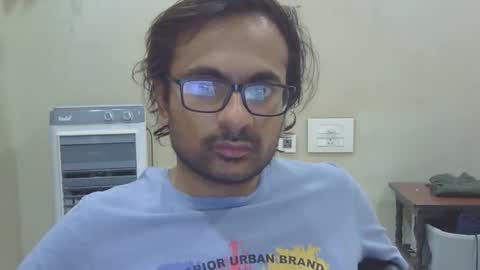 shubhamkhandelwal123 online show from 04/11/26, 08:07