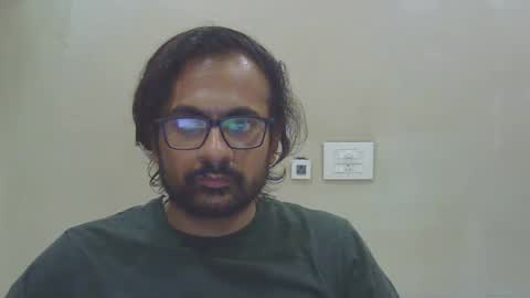 Snapshot of shubhamkhandelwal123 chatting on 05/09/26, 02:44 shubhamkhandelwal123 online show from 05/09/26, 02:44