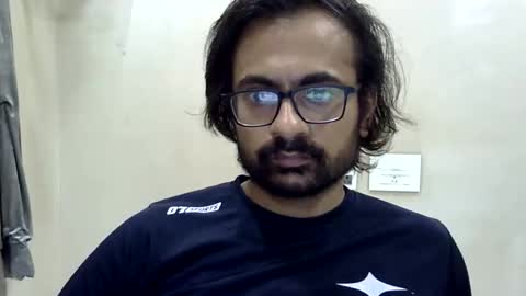 Snapshot of shubhamkhandelwal123 chatting on 05/11/26, 10:43 shubhamkhandelwal123 online show from 05/11/26, 10:43