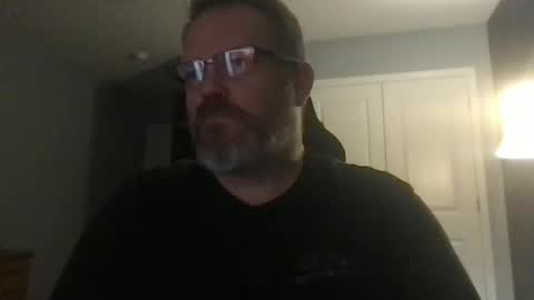 shughes740 online show from 11/08/25, 12:22