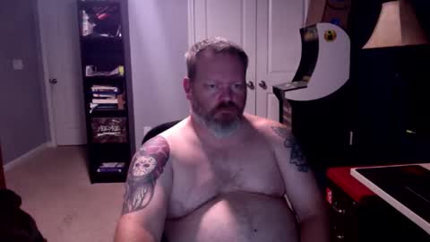 shughes740 online show from 03/31/26, 12:34