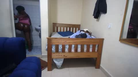 Snapshot of shunet chatting on 01/22/25, 12:38 shunet online show from 01/22/25, 12:38