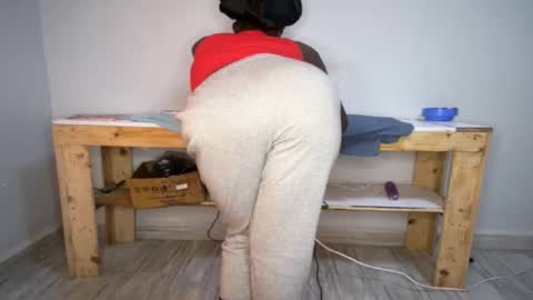 Snapshot of shunet chatting on 09/23/25, 07:55 shunet online show from 09/23/25, 07:55