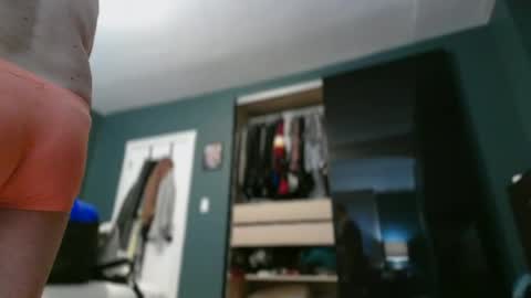 shutterbug989 online show from 06/29/26, 12:50