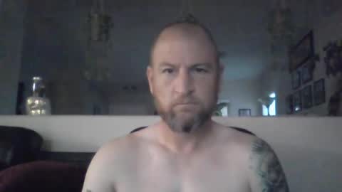 Snapshot of shwmeyours chatting on 10/12/25, 01:21 shwmeyours online show from 10/12/25, 01:21