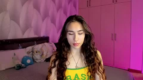 Mika online show from 12/03/24, 02:14