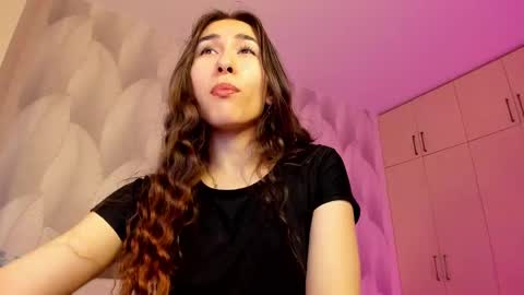 Mika online show from 12/06/24, 09:54