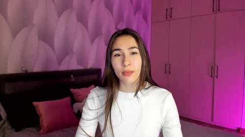 Mika online show from 02/26/25, 12:05