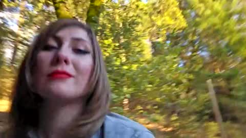 Snapshot of shy_college_girl chatting on 02/08/25, 01:00 Aurora Wolfe Shy College Girl Top 16 of all OF Creators online show from 02/08/25, 01:00