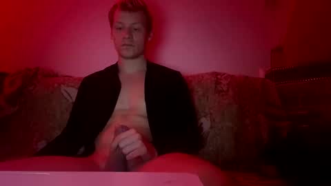 Snapshot of shy_couple_cute chatting on 02/04/25, 11:59 shy_couple_cute online show from 02/04/25, 11:59