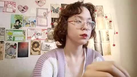 Milena online show from 09/18/25, 01:24