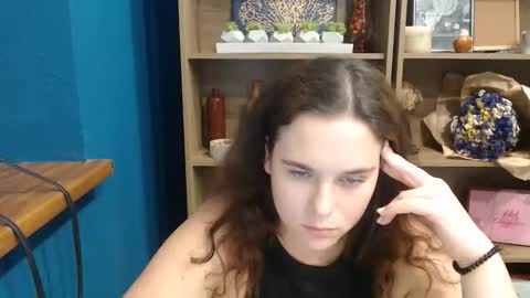 shy_lil online show from 09/24/25, 02:42