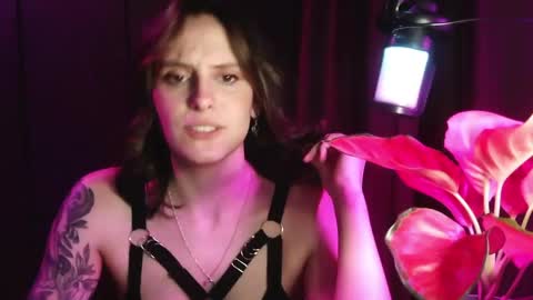 shy_miracle online show from 05/17/26, 03:08