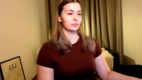 Snapshot of shy_nerd_babyy chatting on 02/23/25, 07:22 shy_nerd_babyy online show from 02/23/25, 07:22