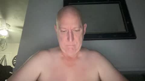 shy_one_cam online show from 12/17/25, 11:27