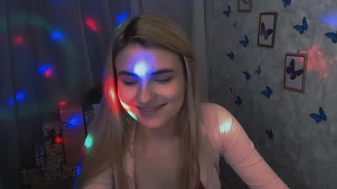 Snapshot of shy_sabrina_ chatting on 01/14/25, 04:18 shy_sabrina_ online show from 01/14/25, 04:18