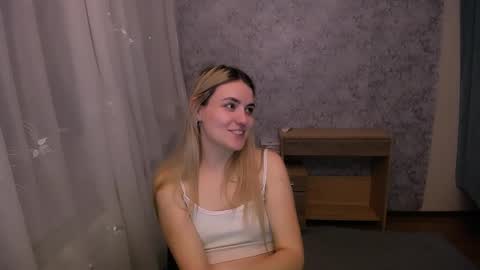 Snapshot of shy_sabrina_ chatting on 03/11/25, 07:47 shy_sabrina_ online show from 03/11/25, 07:47