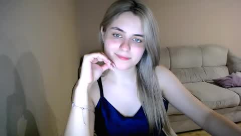 shy_sabrina_ online show from 03/23/26, 10:47