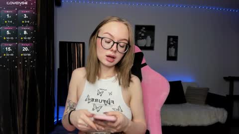 Melissa online show from 01/18/25, 01:08