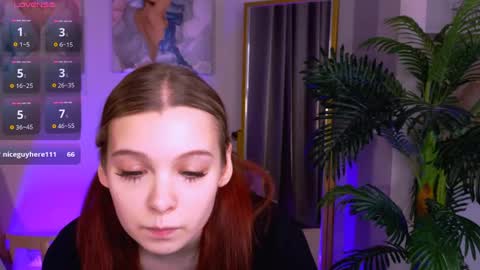 Aisha online show from 04/21/26, 02:12