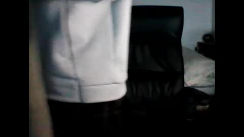 shyboyhugecum2020 online show from 01/21/25, 04:10