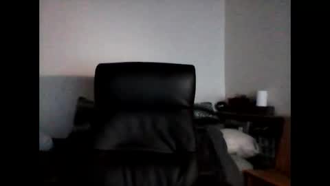 shyboyhugecum2020 online show from 01/24/25, 04:37