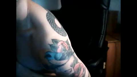 shyboyhugecum2020 online show from 02/14/25, 03:11