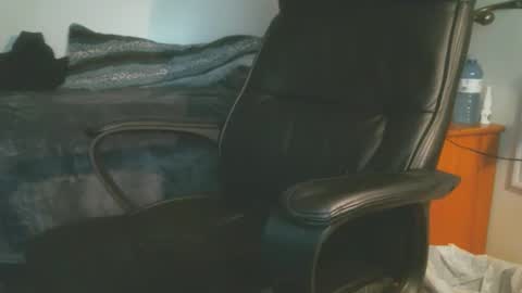 shyboyhugecum2020 online show from 02/03/26, 04:10