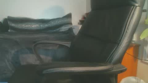 shyboyhugecum2020 online show from 02/19/26, 04:08