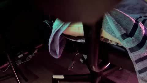 Klark Bent online show from 11/27/25, 02:02