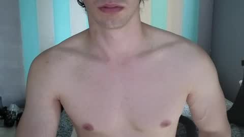 Snapshot of shydarkof60 chatting on 06/04/26, 01:17 Georgiy online show from 06/04/26, 01:17