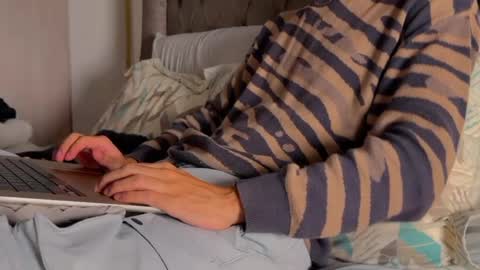 shydude666 online show from 12/22/24, 01:55