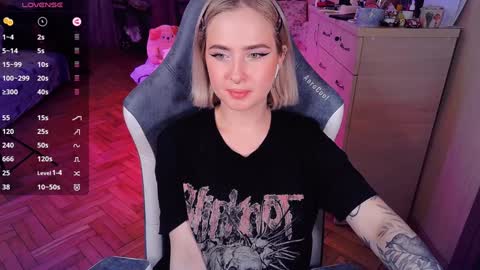 Effie online show from 01/23/25, 06:45