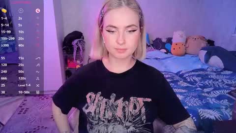 Effie online show from 02/12/25, 10:26