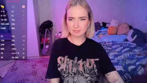 Effie online show from 02/13/25, 06:27