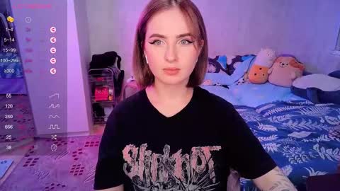 Effie online show from 02/20/25, 04:25