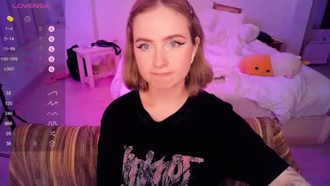 Effie online show from 03/05/25, 05:18