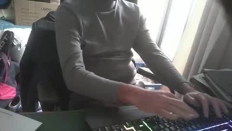 shyfrenchcock online show from 02/05/26, 01:27