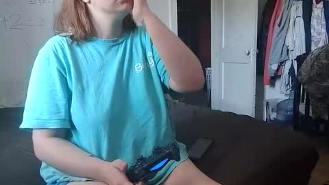 shylee538825 online show from 10/06/25, 02:47