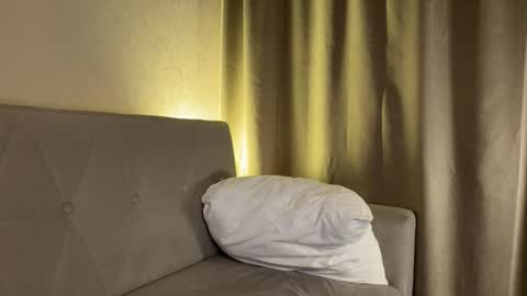 Amelia online show from 03/22/26, 07:17