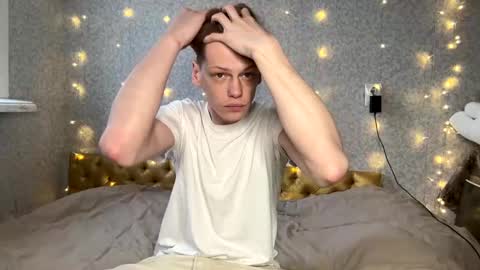 Snapshot of shyredstar chatting on 02/12/25, 05:05 Tom and Betty online show from 02/12/25, 05:05