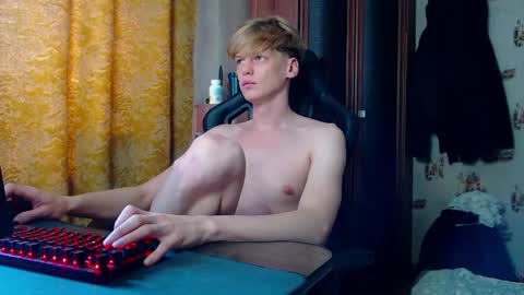 Tom and Betty online show from 04/23/26, 06:36