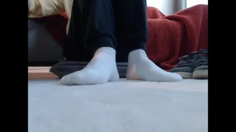 shywhitesocks online show from 04/21/26, 04:23
