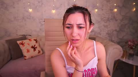 shyy_jany online show from 04/12/26, 06:51