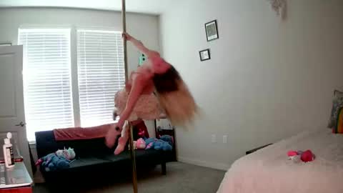 shypetitebaby online show from 03/27/26, 03:45