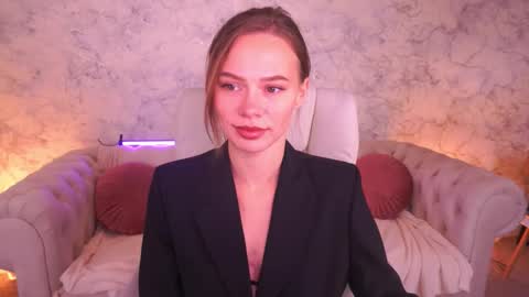 shyysiren online show from 10/29/25, 08:05