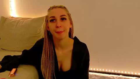 Anastasia online show from 12/15/25, 07:01