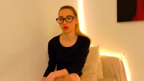 Anastasia online show from 02/19/26, 06:31