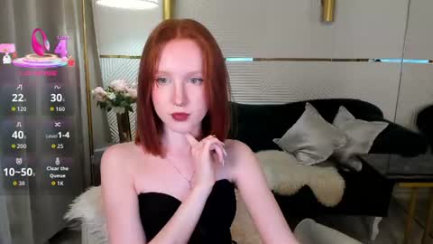 Snapshot of sia_hart chatting on 06/20/26, 07:27 Sia online show from 06/20/26, 07:27