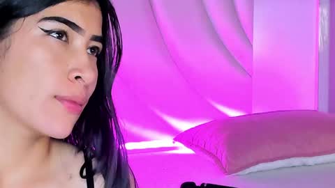 Snapshot of siara_lewis_ chatting on 05/15/26, 10:50 Siara and Zoe tattoo online show from 05/15/26, 10:50